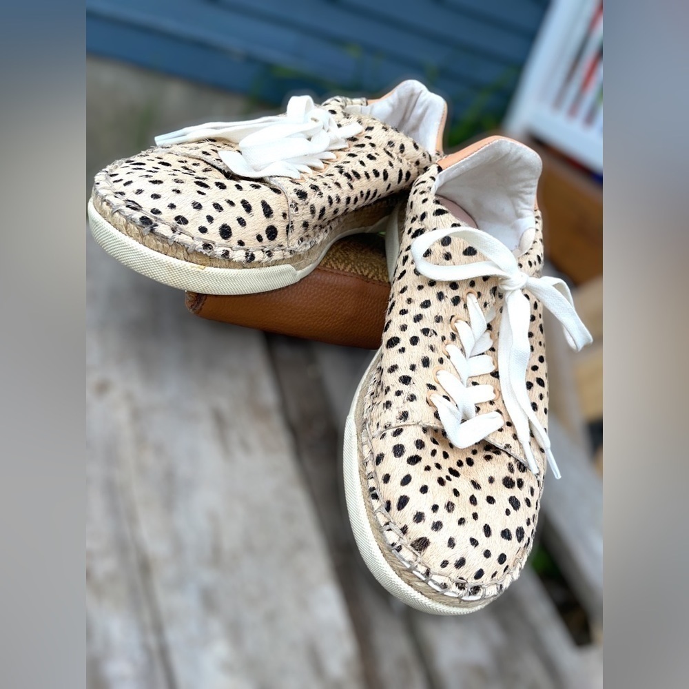 Dolce Vita Size 8.5 Women’s Madox Calf Hair Leopard-Print Sneakers •Low Top EGUC - Picture 11 of 16